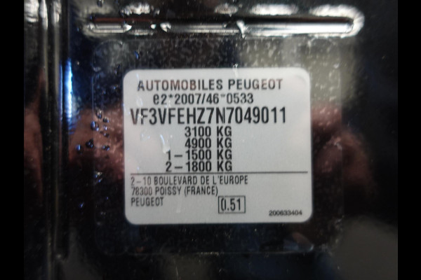 Peugeot Expert 180pk Automaat Long L3 Premium Airco Cruise  Navigatie Carplay Trekhaak 3-Zits Peugeot Expert 180pk Automaat Long L3 Premium Airco Cruise  Navigatie Carplay Trekhaak 3-Zits