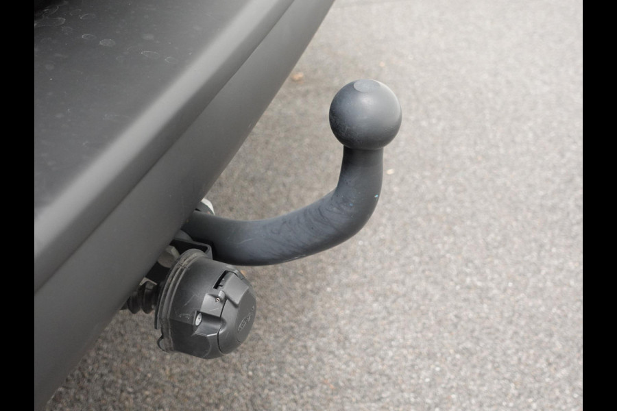 Peugeot Expert 2.0 BlueHDI 145 L3 Automaat Airco Navigatie Cruise Control Trekhaak Carplay Peugeot Expert 2.0 BlueHDI 145 L3 Automaat Airco Navigatie Cruise Control Trekhaak Carplay