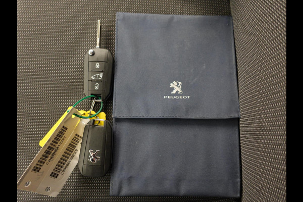 Peugeot Expert 2.0 BlueHDI 145 L3 Automaat Airco Navigatie Cruise Control Trekhaak Carplay Peugeot Expert 2.0 BlueHDI 145 L3 Automaat Airco Navigatie Cruise Control Trekhaak Carplay