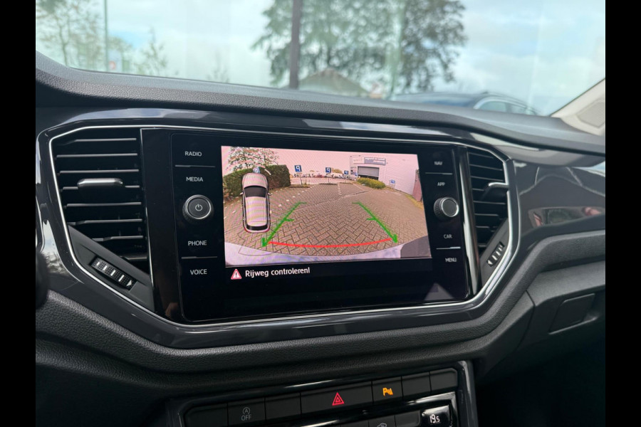 Volkswagen T-Roc 2.0 TSI 4Motion Sport - Automaat - Navi - Climate - Org.NL Volkswagen T-Roc 2.0 TSI 4Motion Sport - Automaat - Navi - Climate - Org.NL