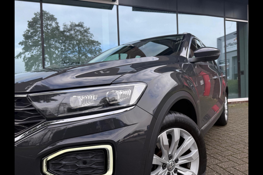 Volkswagen T-Roc 2.0 TSI 4Motion Sport - Automaat - Navi - Climate - Org.NL Volkswagen T-Roc 2.0 TSI 4Motion Sport - Automaat - Navi - Climate - Org.NL