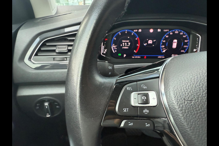 Volkswagen T-Roc 2.0 TSI 4Motion Sport - Automaat - Navi - Climate - Org.NL Volkswagen T-Roc 2.0 TSI 4Motion Sport - Automaat - Navi - Climate - Org.NL