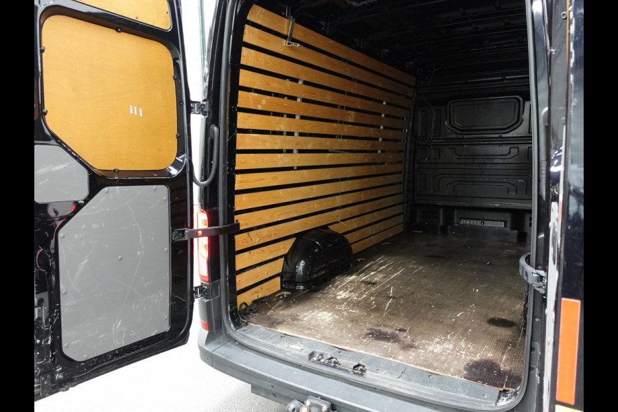 Volkswagen Crafter 177pk Automaat L3H3/ L2H2 Highline Camera Apple Carplay/Android Auto Airco Cruise control Euro6 Volkswagen Crafter 177pk Automaat L3H3/ L2H2 Highline Camera Apple Carplay/Android Auto Airco Cruise control Euro6