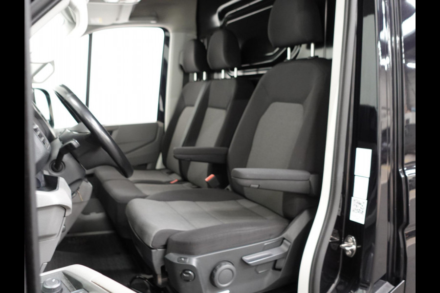 Volkswagen Crafter 177pk Automaat L3H3/ L2H2 Highline Camera Apple Carplay/Android Auto Airco Cruise control Euro6 Volkswagen Crafter 177pk Automaat L3H3/ L2H2 Highline Camera Apple Carplay/Android Auto Airco Cruise control Euro6