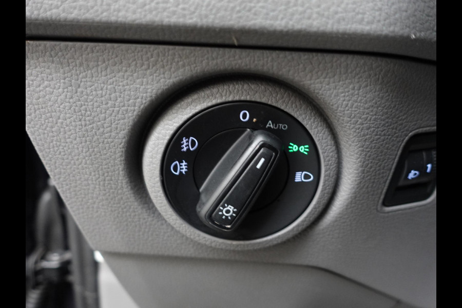 Volkswagen Crafter 177pk Automaat L3H3/ L2H2 Highline Camera Apple Carplay/Android Auto Airco Cruise control Euro6 Volkswagen Crafter 177pk Automaat L3H3/ L2H2 Highline Camera Apple Carplay/Android Auto Airco Cruise control Euro6