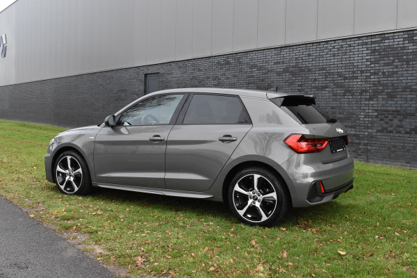 Audi A1 Sportback 30 TFSI S edition S-line Automaat 30s 111pk Audi A1 Sportback 30 TFSI S edition S-line Automaat 30s 111pk
