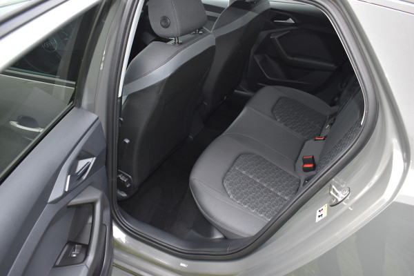 Audi A1 Sportback 30 TFSI S edition S-line Automaat 30s 111pk Audi A1 Sportback 30 TFSI S edition S-line Automaat 30s 111pk