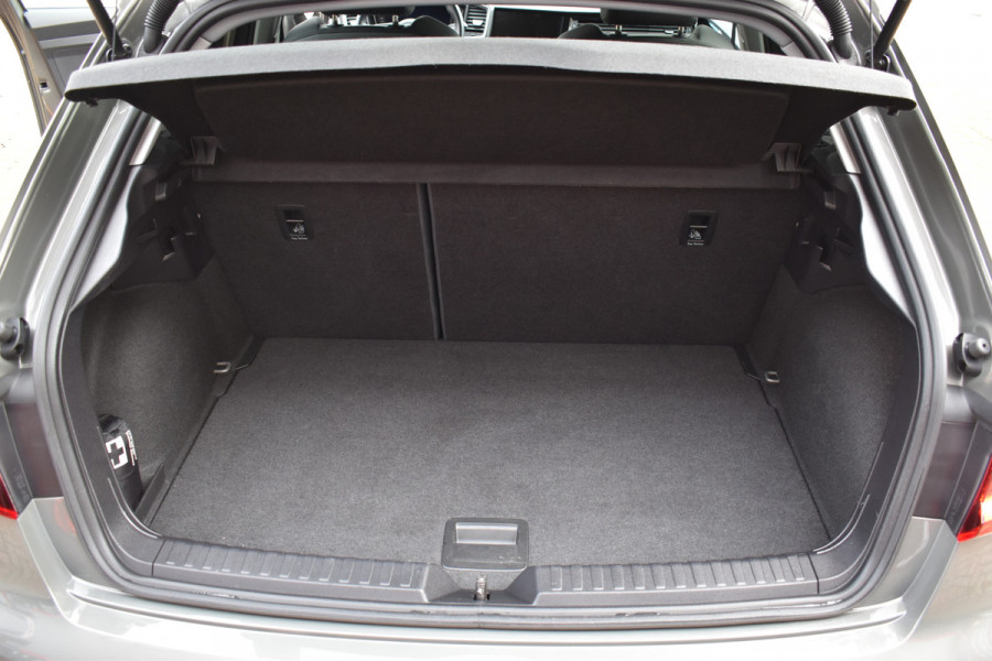 Audi A1 Sportback 30 TFSI S edition S-line Automaat 30s 111pk Audi A1 Sportback 30 TFSI S edition S-line Automaat 30s 111pk