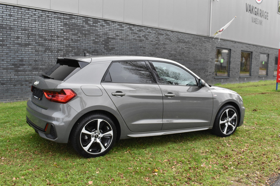 Audi A1 Sportback 30 TFSI S edition S-line Automaat 30s 111pk Audi A1 Sportback 30 TFSI S edition S-line Automaat 30s 111pk