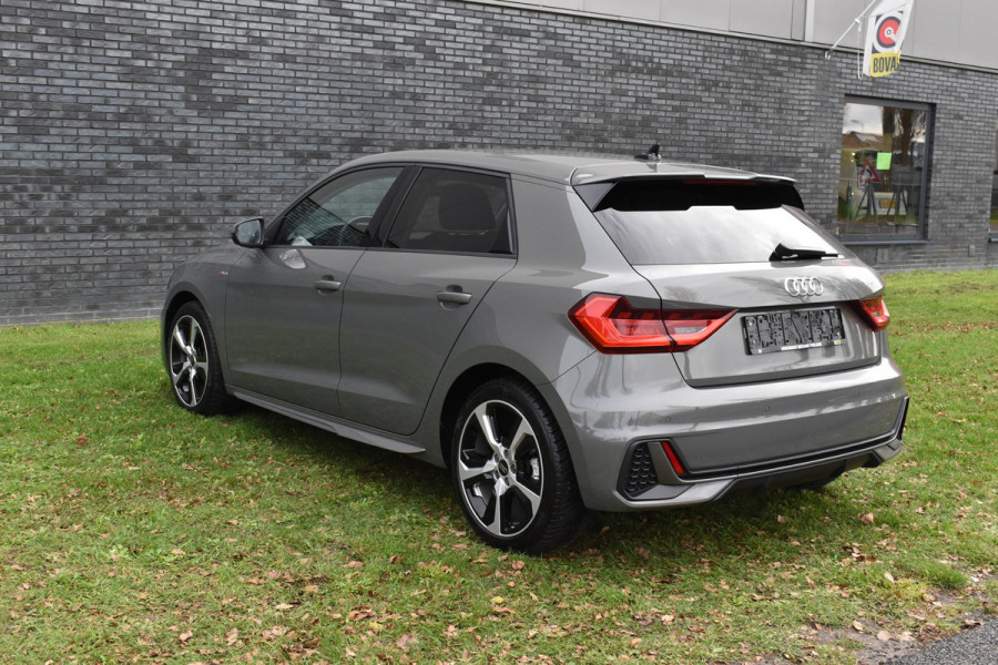 Audi A1 Sportback 30 TFSI S edition S-line Automaat 30s 111pk Audi A1 Sportback 30 TFSI S edition S-line Automaat 30s 111pk