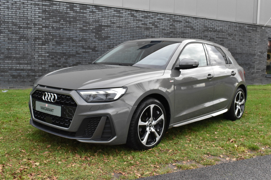 Audi A1 Sportback 30 TFSI S edition S-line Automaat 30s 111pk Audi A1 Sportback 30 TFSI S edition S-line Automaat 30s 111pk