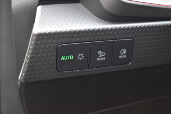 Audi A1 Sportback 30 TFSI S edition S-line Automaat 30s 111pk Audi A1 Sportback 30 TFSI S edition S-line Automaat 30s 111pk