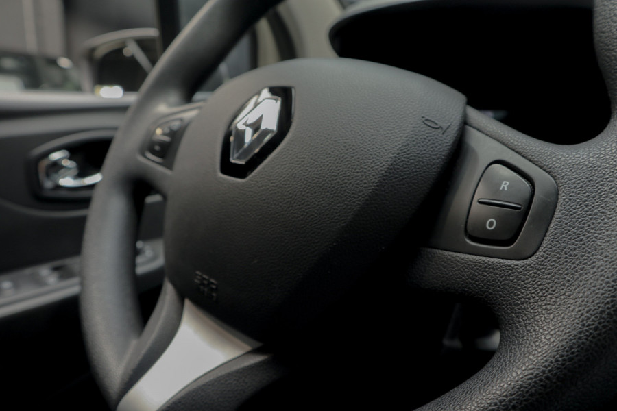 Renault Captur 0.9 TCe Authentique Navi Climate PDC Cruise