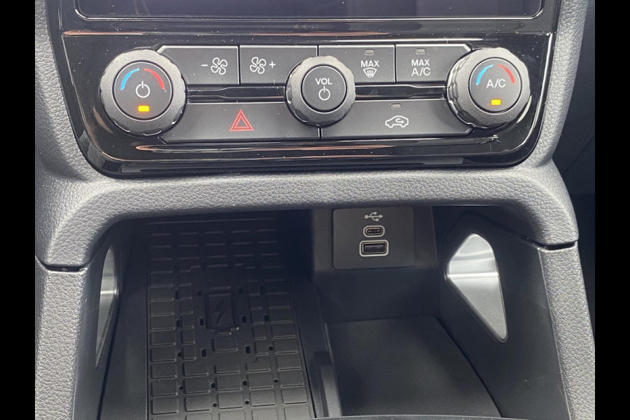 Ford Ranger 2.3 PHEV Wildtrak Double Cab 281pk | 0,99% Renteactie | SCI | 5 persoons! | Technology Pack Plus Trailer | Cargo Area Pack | Power Rollertop | Prijs excl. BTW incl. BPM | laadkabel mode 3 16A | Rijklaar Ford Ranger 2.3 PHEV Wildtrak Double Cab 281pk | 0,99% Renteactie | SCI | 5 persoons! | Technology Pack Plus Trailer | Cargo Area Pack | Power Rollertop | Prijs excl. BTW incl. BPM | laadkabel mode 3 16A | Rijklaar