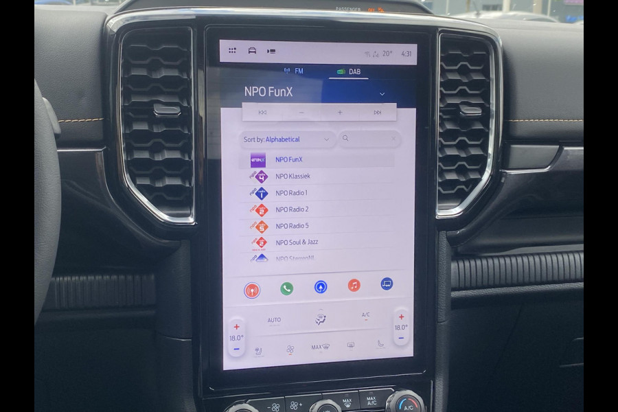 Ford Ranger 2.3 PHEV Wildtrak Double Cab 281pk | 0,99% Renteactie | SCI | 5 persoons! | Technology Pack Plus Trailer | Cargo Area Pack | Power Rollertop | Prijs excl. BTW incl. BPM | laadkabel mode 3 16A | Rijklaar Ford Ranger 2.3 PHEV Wildtrak Double Cab 281pk | 0,99% Renteactie | SCI | 5 persoons! | Technology Pack Plus Trailer | Cargo Area Pack | Power Rollertop | Prijs excl. BTW incl. BPM | laadkabel mode 3 16A | Rijklaar