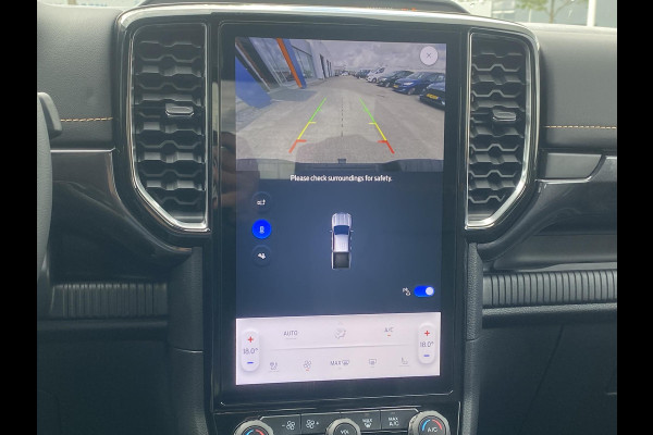 Ford Ranger 2.3 PHEV Wildtrak Double Cab 281pk | 0,99% Renteactie | SCI | 5 persoons! | Technology Pack Plus Trailer | Cargo Area Pack | Power Rollertop | Prijs excl. BTW incl. BPM | laadkabel mode 3 16A | Rijklaar Ford Ranger 2.3 PHEV Wildtrak Double Cab 281pk | 0,99% Renteactie | SCI | 5 persoons! | Technology Pack Plus Trailer | Cargo Area Pack | Power Rollertop | Prijs excl. BTW incl. BPM | laadkabel mode 3 16A | Rijklaar