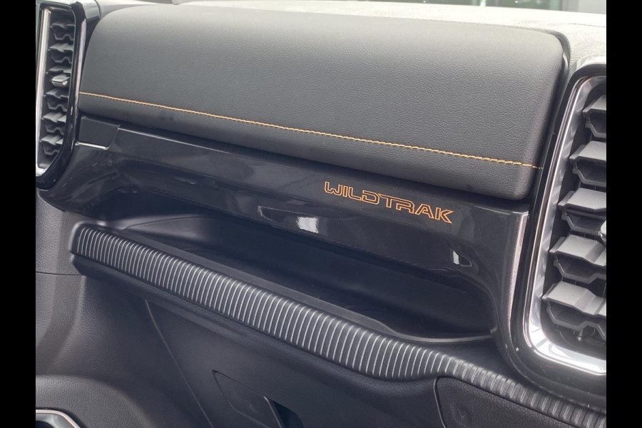 Ford Ranger 2.3 PHEV Wildtrak Double Cab 281pk | 0,99% Renteactie | SCI | 5 persoons! | Technology Pack Plus Trailer | Cargo Area Pack | Power Rollertop | Prijs excl. BTW incl. BPM | laadkabel mode 3 16A | Rijklaar Ford Ranger 2.3 PHEV Wildtrak Double Cab 281pk | 0,99% Renteactie | SCI | 5 persoons! | Technology Pack Plus Trailer | Cargo Area Pack | Power Rollertop | Prijs excl. BTW incl. BPM | laadkabel mode 3 16A | Rijklaar