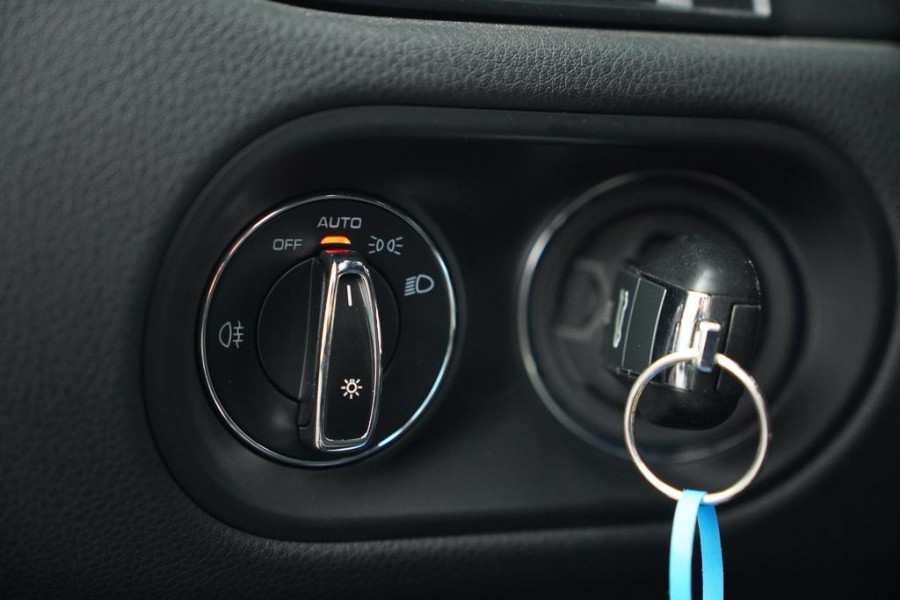 Porsche Macan 2.0 / Panoramadak / Incl BTW / 20''  / Stoelverwarming