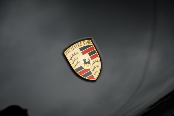 Porsche Macan 2.0 / Panoramadak / Incl BTW / 20''  / Stoelverwarming