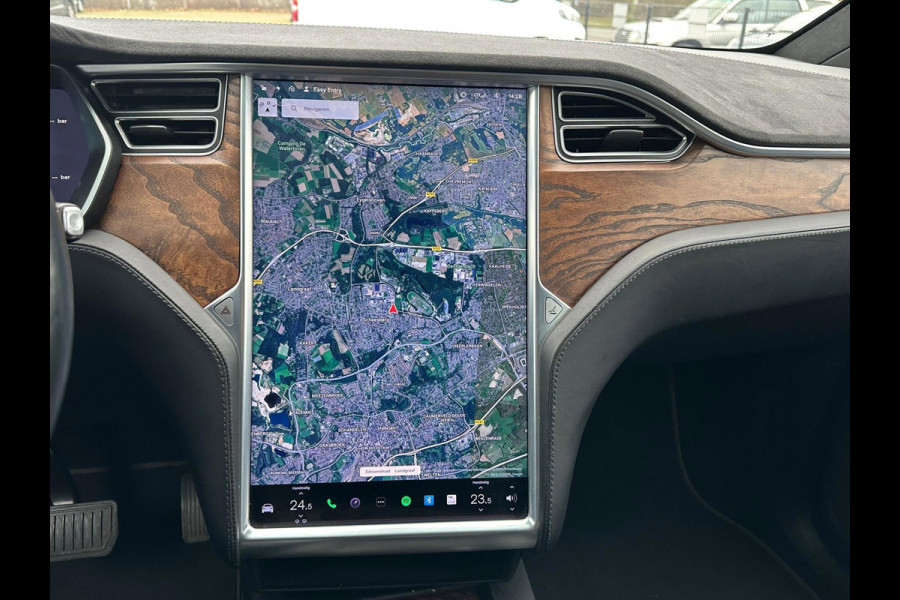 Tesla Model X 90D Base 6 Persoons - Trekhaak 2.250 Kg Tesla Model X 90D Base 6 Persoons - Trekhaak 2.250 Kg