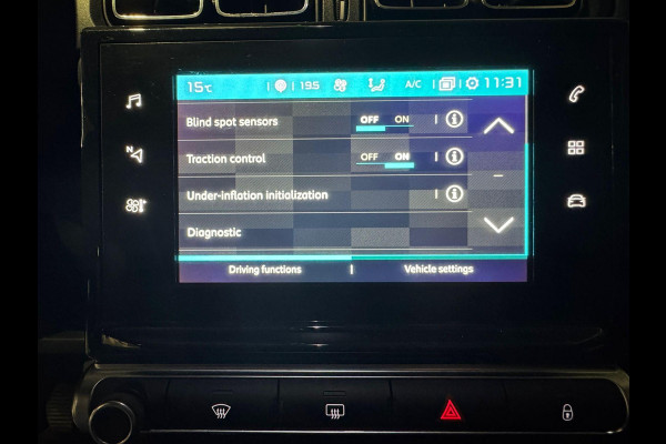 Citroën C3 1.2 PureTech S&S Shine | Camera | Navigatie | Nieuwe Distributie Citroën C3 1.2 PureTech S&S Shine | Camera | Navigatie | Nieuwe Distributie