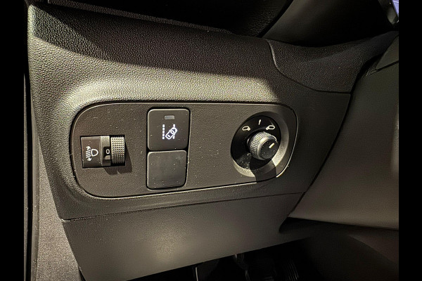 Citroën C3 1.2 PureTech S&S Shine | Camera | Navigatie | Nieuwe Distributie Citroën C3 1.2 PureTech S&S Shine | Camera | Navigatie | Nieuwe Distributie