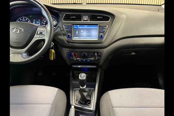 Hyundai i20 1.2 HP i-Motion Premium NAVIGATIE CARPLAY AIRCO BLACK EDITION Hyundai i20 1.2 HP i-Motion Premium NAVIGATIE CARPLAY AIRCO BLACK EDITION
