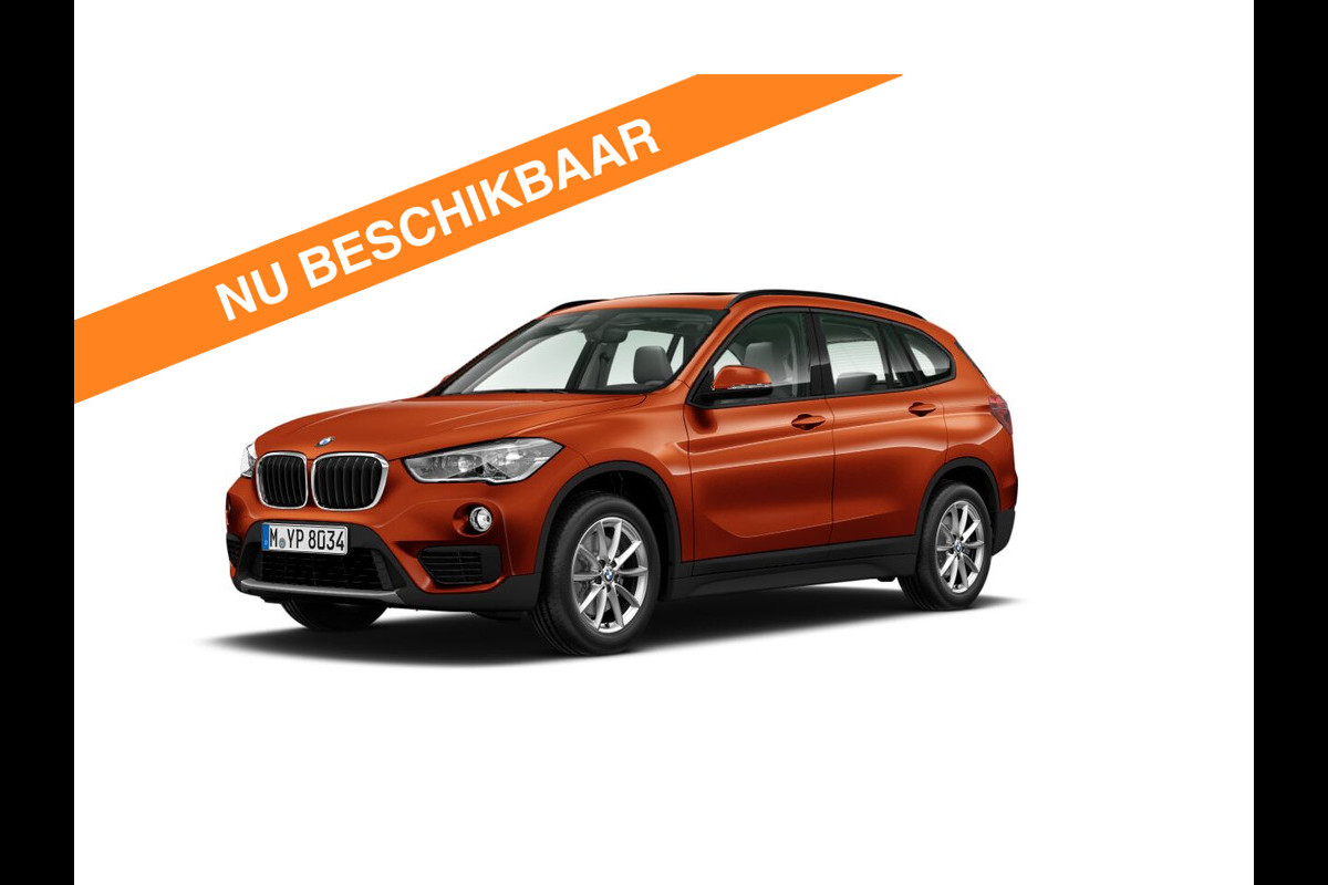 BMW X1 sDrive18i - Pano - Trekhaak - Navi Plus - LED BMW X1 sDrive18i - Pano - Trekhaak - Navi Plus - LED