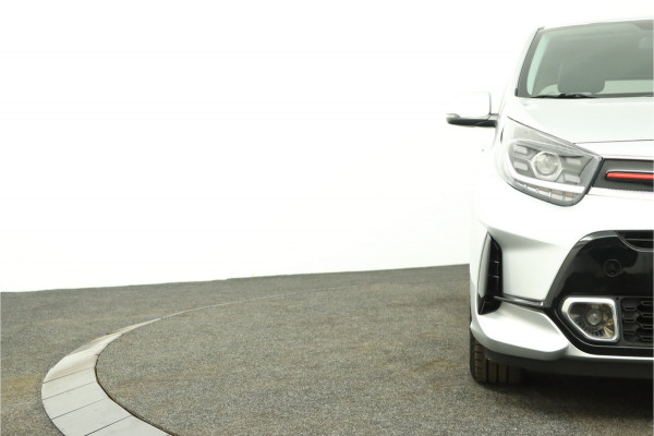 Kia Picanto 1.0 DPi GT-Line Apple Carplay/ Android Auto - Cruise Control - Climate Control - Navigatie - Achteruitrijcamera - Fabrieksgarantie tot 10-2031 Kia Picanto 1.0 DPi GT-Line Apple Carplay/ Android Auto - Cruise Control - Climate Control - Navigatie - Achteruitrijcamera - Fabrieksgarantie tot 10-2031