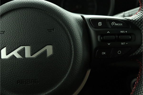 Kia Picanto 1.0 DPi GT-Line Apple Carplay/ Android Auto - Cruise Control - Climate Control - Navigatie - Achteruitrijcamera - Fabrieksgarantie tot 10-2031 Kia Picanto 1.0 DPi GT-Line Apple Carplay/ Android Auto - Cruise Control - Climate Control - Navigatie - Achteruitrijcamera - Fabrieksgarantie tot 10-2031