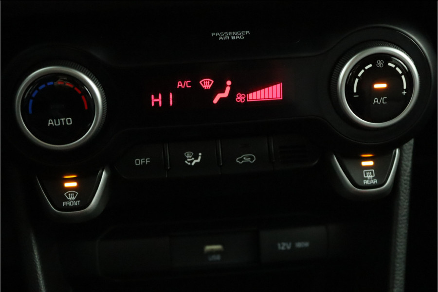 Kia Picanto 1.0 DPi GT-Line Apple Carplay/ Android Auto - Cruise Control - Climate Control - Navigatie - Achteruitrijcamera - Fabrieksgarantie tot 10-2031 Kia Picanto 1.0 DPi GT-Line Apple Carplay/ Android Auto - Cruise Control - Climate Control - Navigatie - Achteruitrijcamera - Fabrieksgarantie tot 10-2031