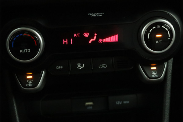 Kia Picanto 1.0 DPi GT-Line Apple Carplay/ Android Auto - Cruise Control - Climate Control - Navigatie - Achteruitrijcamera - Fabrieksgarantie tot 10-2031 Kia Picanto 1.0 DPi GT-Line Apple Carplay/ Android Auto - Cruise Control - Climate Control - Navigatie - Achteruitrijcamera - Fabrieksgarantie tot 10-2031