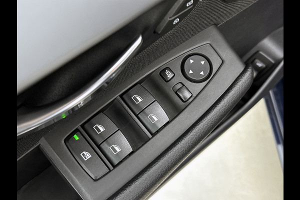 BMW 2 Serie Active Tourer 218i Executive Launch Edition(NL-auto, Dealer OnderH, Camera, Navi, Parkeersensoren, Sportstoelen, Etc) BMW 2 Serie Active Tourer 218i Executive Launch Edition(NL-auto, Dealer OnderH, Camera, Navi, Parkeersensoren, Sportstoelen, Etc)