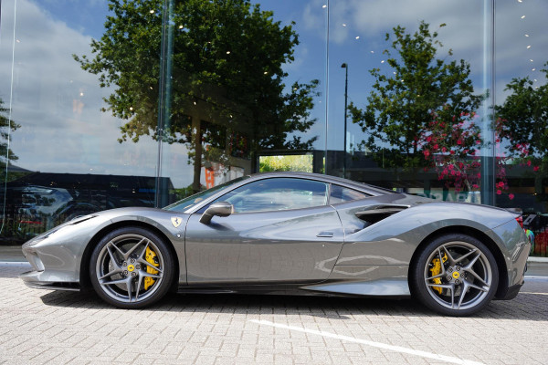 Ferrari F8 Tributo 3.9 V8 HELE VERKOCHT Ferrari F8 Tributo 3.9 V8 HELE VERKOCHT