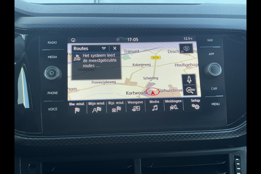 Volkswagen T-Cross 1.0 TSI Life Trekhaak Carplay Adap.Cruise Hoogzitter NL-Auto 68050KM! Volkswagen T-Cross 1.0 TSI Life Trekhaak Carplay Adap.Cruise Hoogzitter NL-Auto 68050KM!