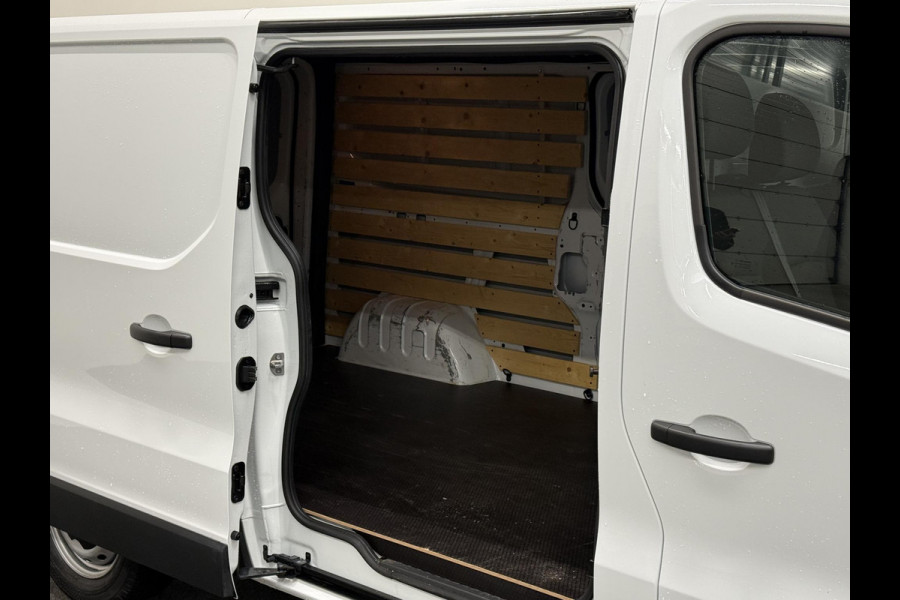 Renault Trafic 2.0 Blue dCi 150PK T30 L2H1 Advance Airco Bluetooth Camera Cruise PDC Trekhaak