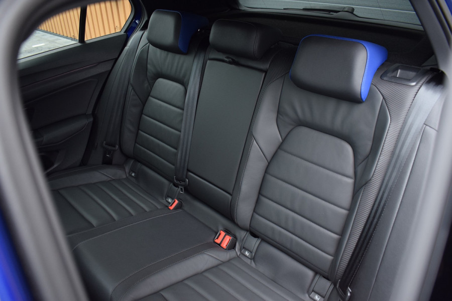 Volkswagen Golf R 2.0 TSI 320pk 4-Motion | Akra | DCC | Leer | Pano | Nürburgring Volkswagen Golf R 2.0 TSI 320pk 4-Motion | Akra | DCC | Leer | Pano | Nürburgring