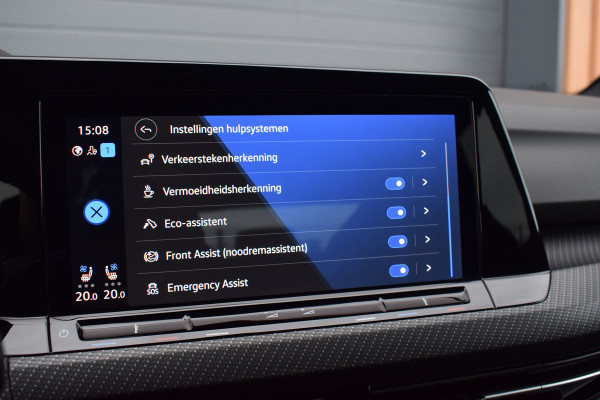 Volkswagen Golf R 2.0 TSI 320pk 4-Motion | Akra | DCC | Leer | Pano | Nürburgring Volkswagen Golf R 2.0 TSI 320pk 4-Motion | Akra | DCC | Leer | Pano | Nürburgring