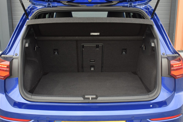 Volkswagen Golf R 2.0 TSI 320pk 4-Motion | Akra | DCC | Leer | Pano | Nürburgring Volkswagen Golf R 2.0 TSI 320pk 4-Motion | Akra | DCC | Leer | Pano | Nürburgring