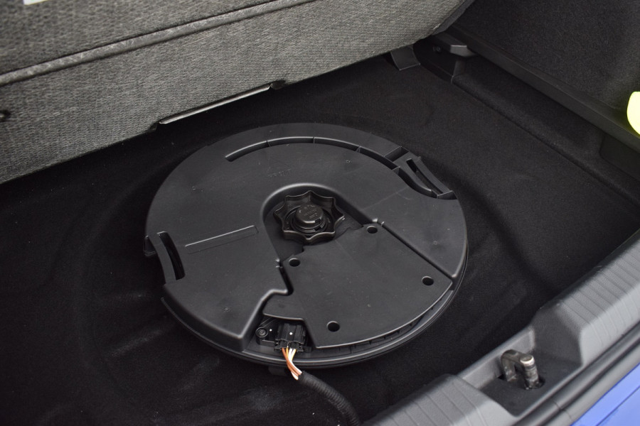 Volkswagen Golf R 2.0 TSI 320pk 4-Motion | Akra | DCC | Leer | Pano | Nürburgring Volkswagen Golf R 2.0 TSI 320pk 4-Motion | Akra | DCC | Leer | Pano | Nürburgring