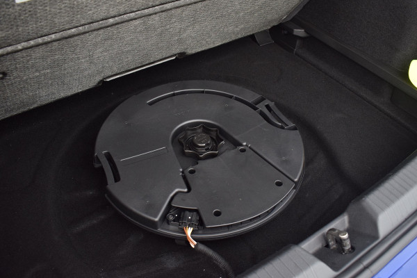 Volkswagen Golf R 2.0 TSI 320pk 4-Motion | Akra | DCC | Leer | Pano | Nürburgring Volkswagen Golf R 2.0 TSI 320pk 4-Motion | Akra | DCC | Leer | Pano | Nürburgring