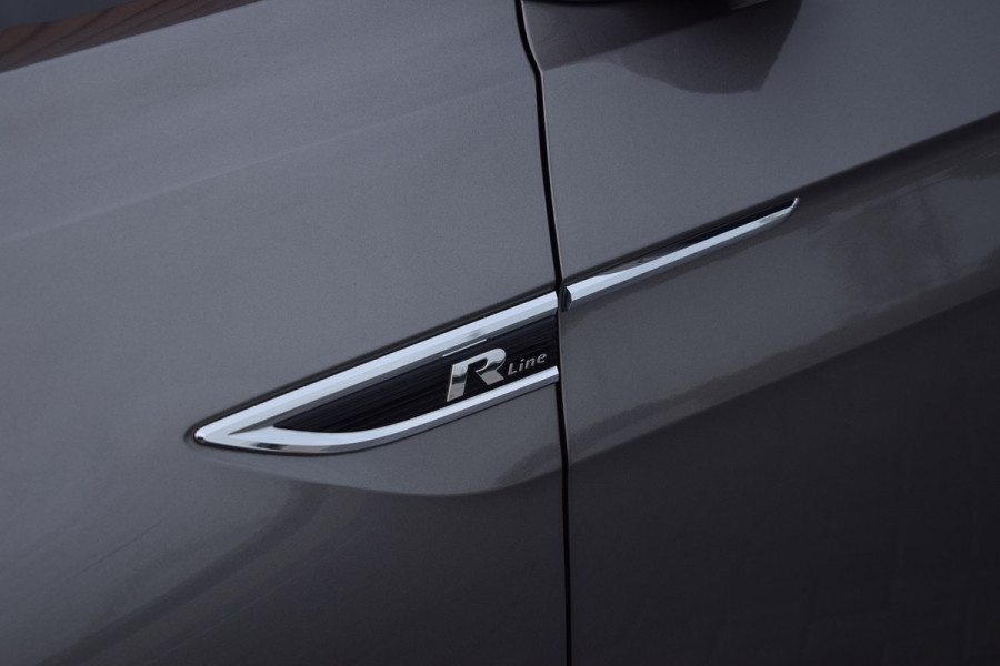 Volkswagen T-Cross 1.0 TSI 116pk DSG R-line | Camera | Virtual | Trekhaak Volkswagen T-Cross 1.0 TSI 116pk DSG R-line | Camera | Virtual | Trekhaak