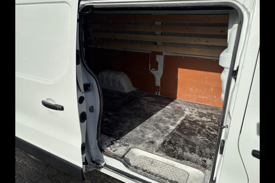 Renault Trafic 1.6 dCi T29 L2H1 Comfort*3PERS.*CRUISE*A/C*NAVI* Renault Trafic 1.6 dCi T29 L2H1 Comfort*3PERS.*CRUISE*A/C*NAVI*