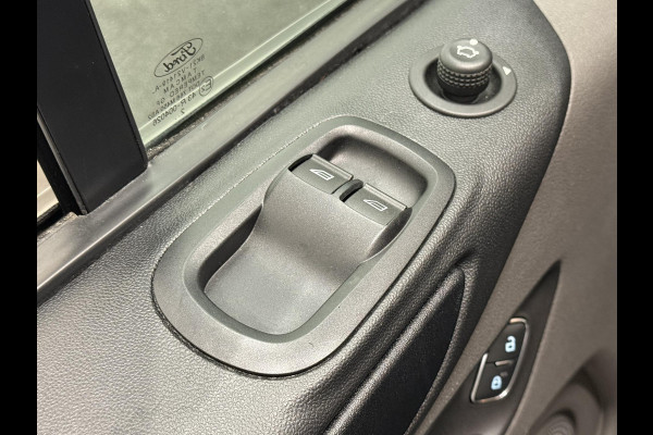 Ford Transit Custom 300 2.0 TDCI L2H1 Trend Automaat Dubbele Cabine Airco Navi Cruise Camera Trekhaak