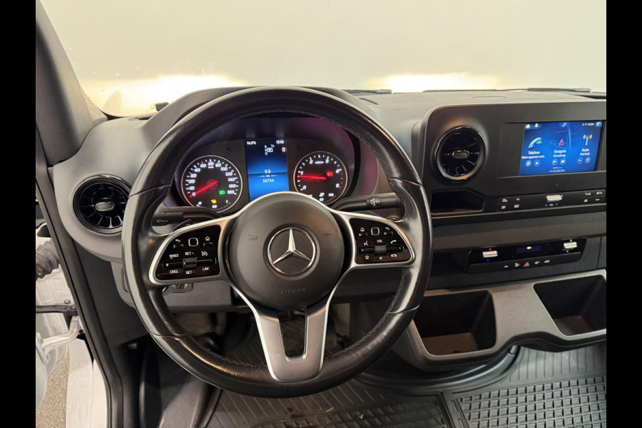 Mercedes-Benz Sprinter L2H2 Automaat Navi Airco Camera Trekhaak 3Zits DAB Mercedes-Benz Sprinter L2H2 Automaat Navi Airco Camera Trekhaak 3Zits DAB