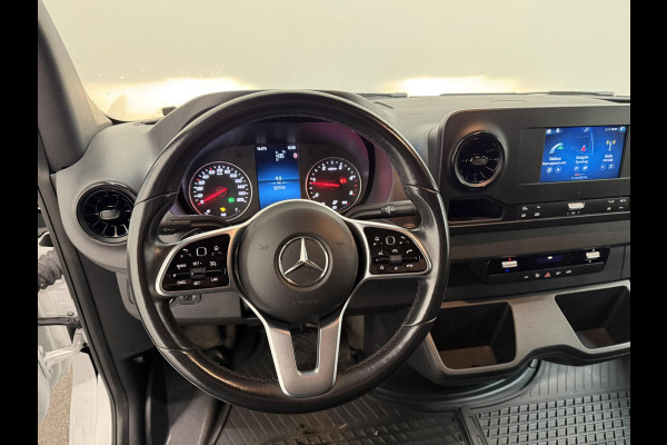 Mercedes-Benz Sprinter L2H2 Automaat Navi Airco Camera Trekhaak 3Zits DAB Mercedes-Benz Sprinter L2H2 Automaat Navi Airco Camera Trekhaak 3Zits DAB