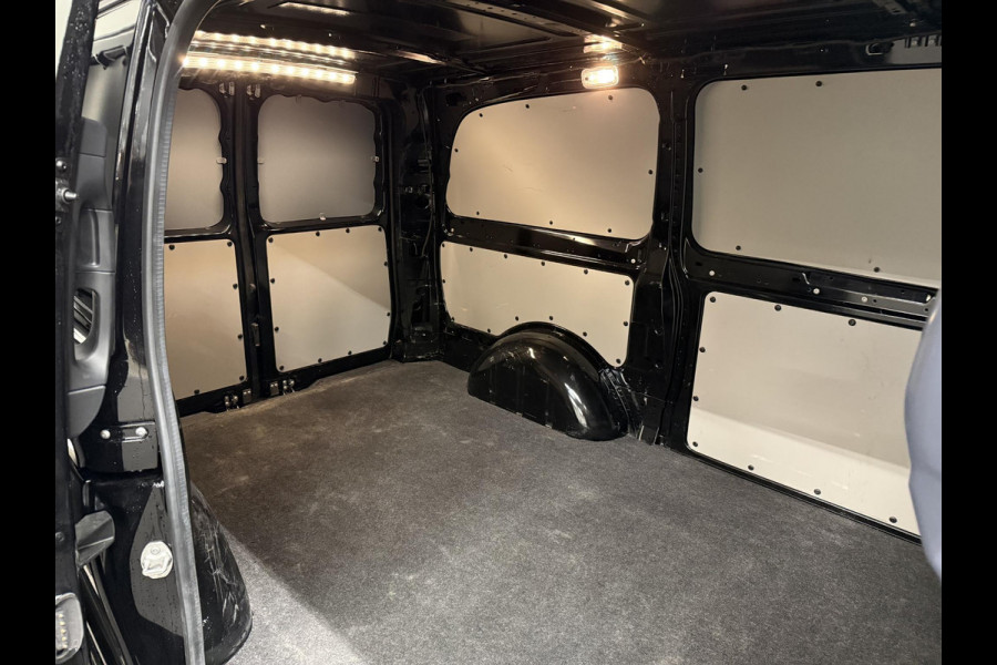 Mercedes-Benz Vito 114 CDI Lang Navi Automaat Bluetooth Camera Trekhaak Mercedes-Benz Vito 114 CDI Lang Navi Automaat Bluetooth Camera Trekhaak