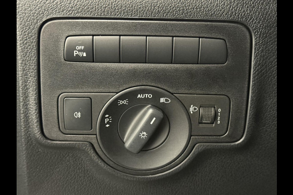 Mercedes-Benz Vito 114 CDI Lang Navi Automaat Bluetooth Camera Trekhaak Mercedes-Benz Vito 114 CDI Lang Navi Automaat Bluetooth Camera Trekhaak