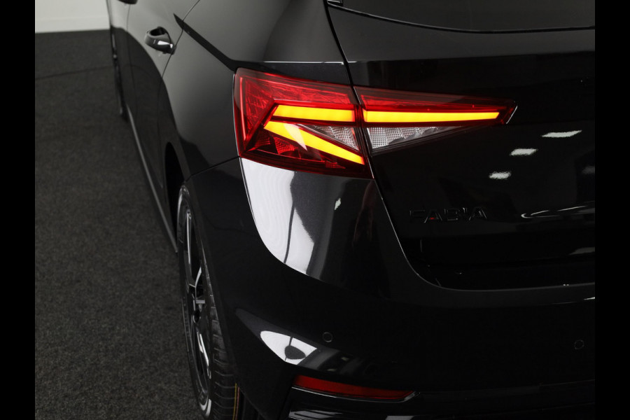 Škoda Fabia Monte Carlo 1.0 TSI 115 pk 7 versn. DSG | Travel assist plus | Verwarmbare voorstoelen