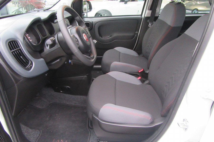 Fiat Panda 0.9 TwinAir Easy, Airco, Bluetooth, PDC Fiat Panda 0.9 TwinAir Easy, Airco, Bluetooth, PDC